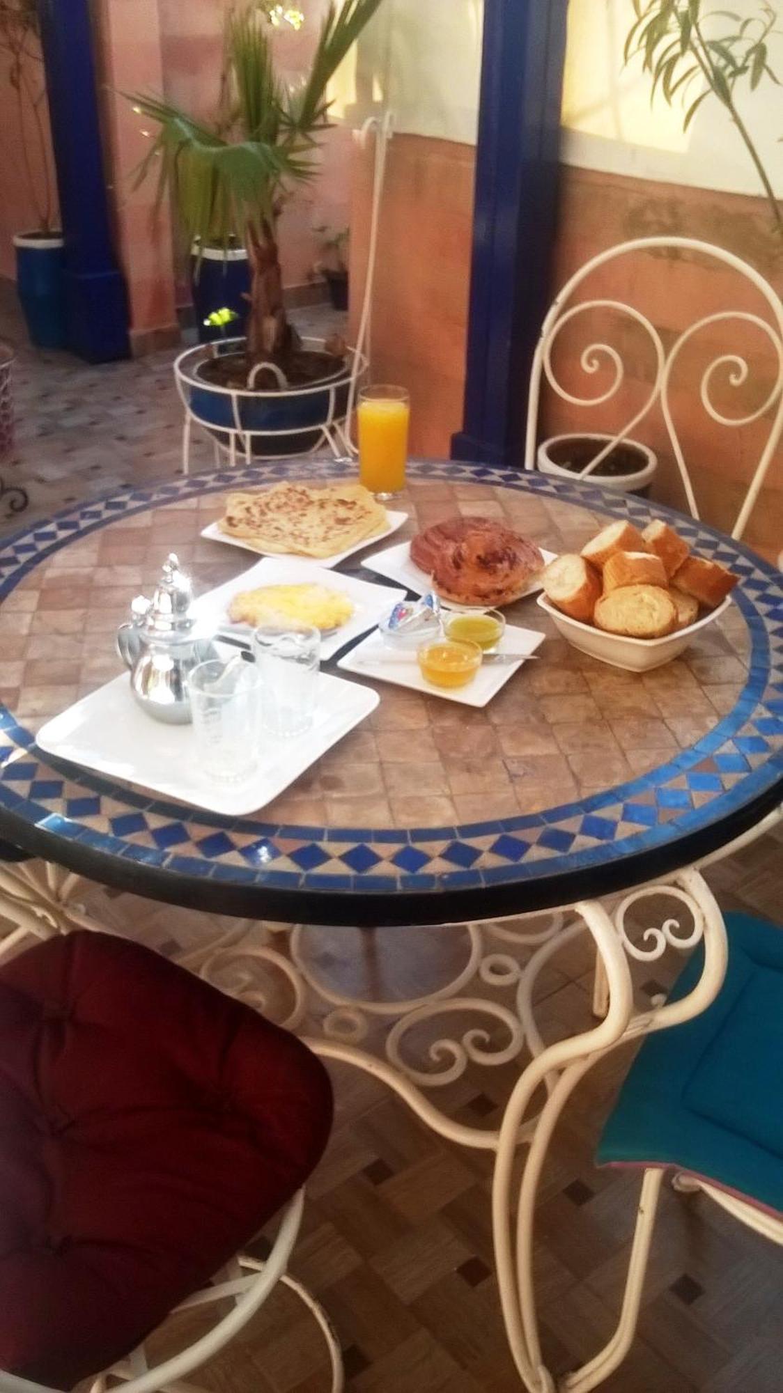 Hotel Riad Tamazouzte Marrakesh Exterior foto